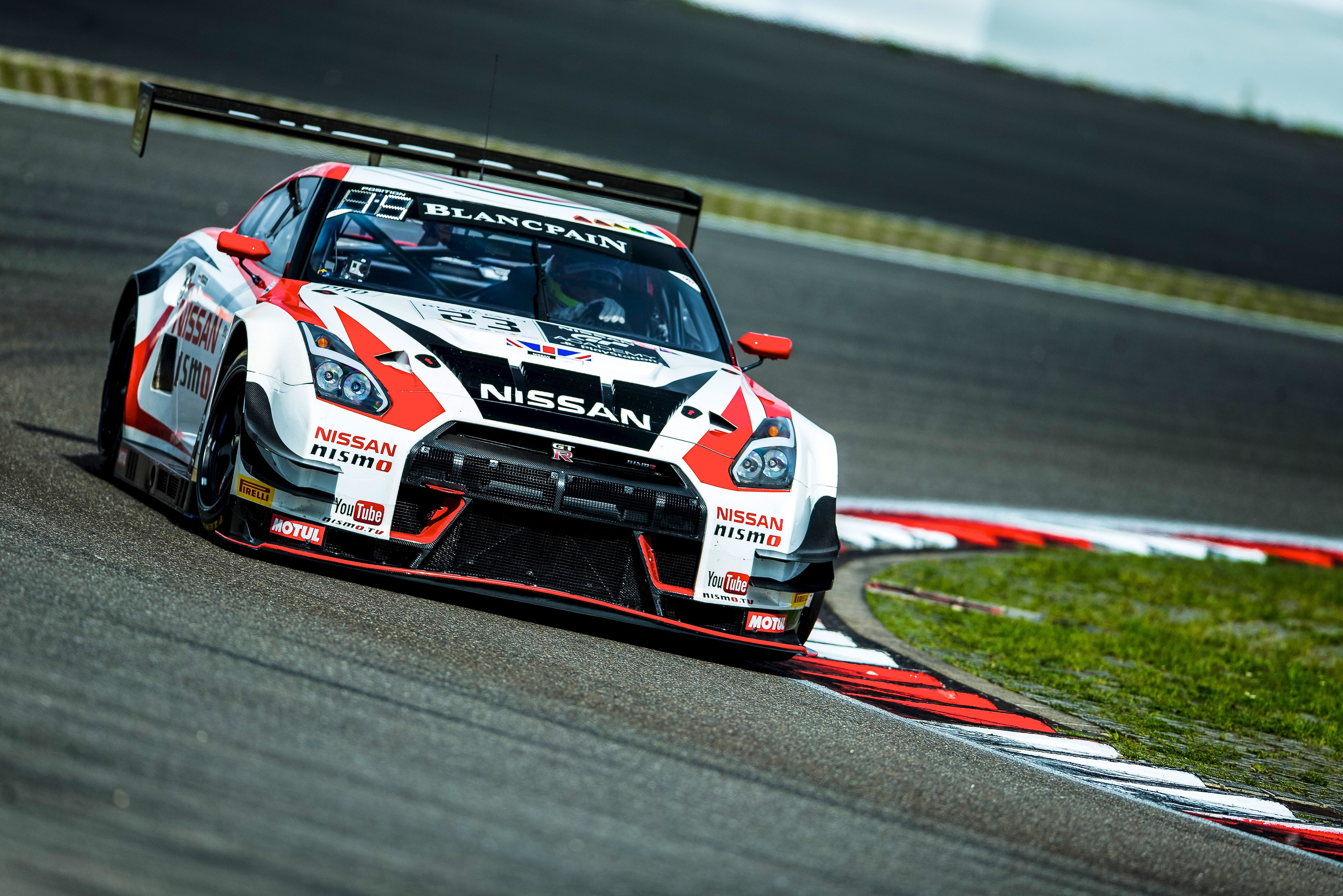 Nissan NISMO adds Blancpain GT Series Sprint Cup to Endurance Cup