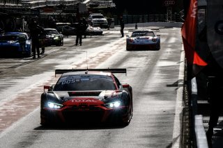 Free Practice 1, Pitlane
