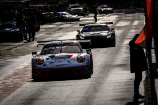 Free Practice 1, Pitlane
