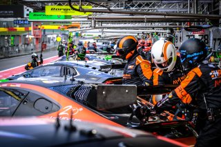 Free Practice 1, Pitlane
