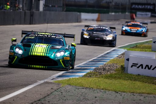 #11 - Comtoyou Racing -  Razvan Umbrarescu - James Jakes - Aston Martin Vantage AMR GT3 EVO  | SRO/JEP