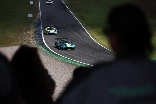 #21 – Comtoyou Racing – Matisse LISMONT – David PITTARD – Aston Martin Vantage AMR GT3 EVO  | SRO/JEP