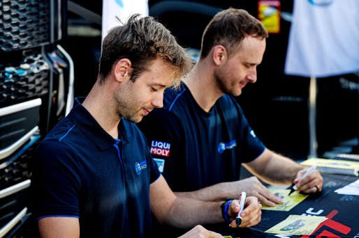 #97 - Rutronik Racing - Dustin BLATTNER - Dennis MARSCHALL - Porsche 911 GT3 R (992)  | SRO/JEP