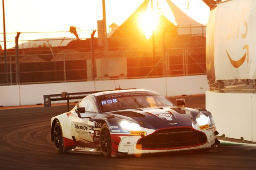 #35 - Walkenhorst Motorsport - Romain LEROUX - Lorcan HANAFIN - Maxime ROBIN - Aston Martin Vantage AMR GT3 EVO  | SRO/JEP