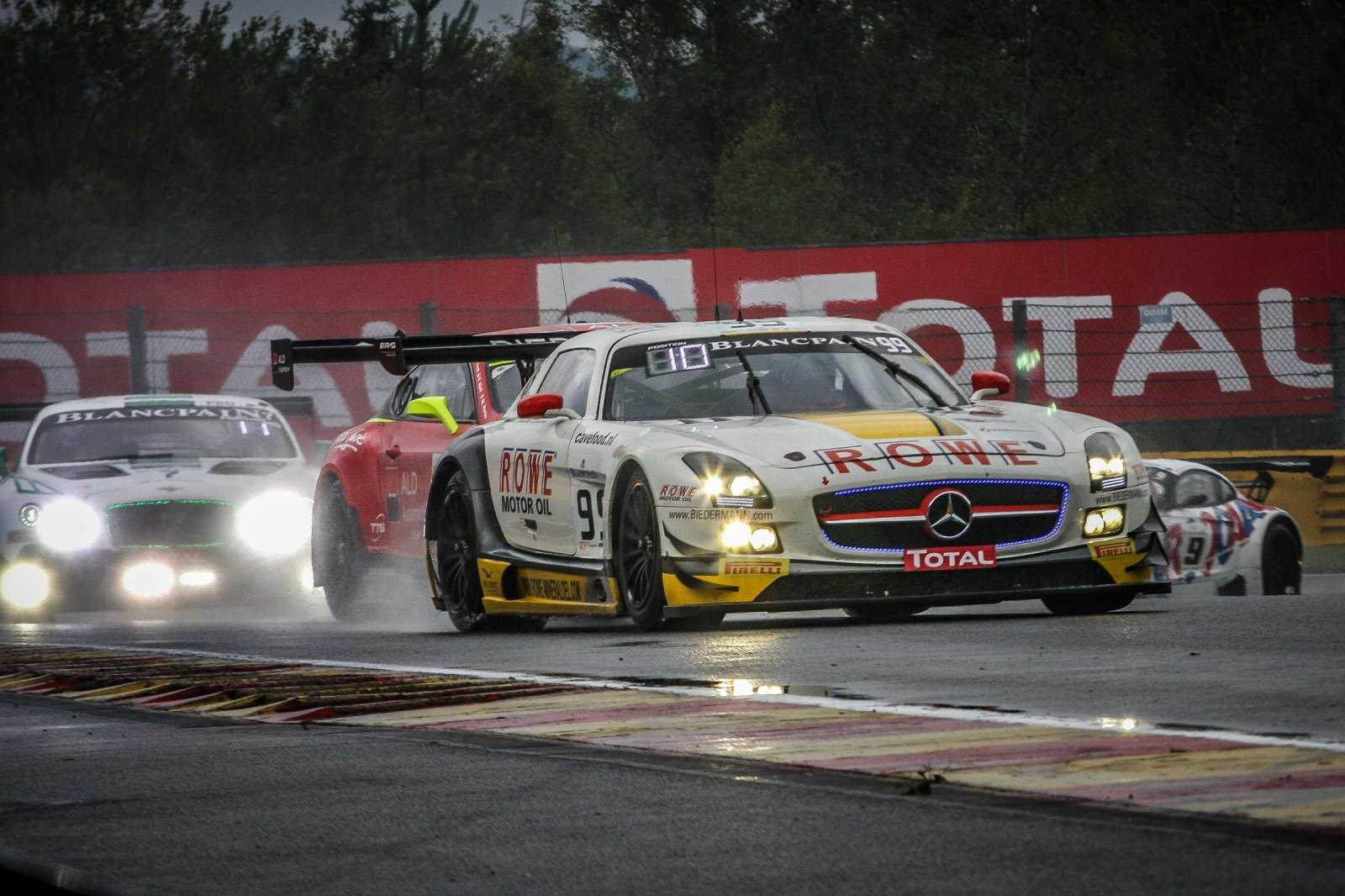 #99 Rowe Racing SLS take full points after six hours 