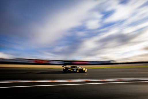 #112 - JP Motorsport - Norbert SIEDLER - Patryk KRUPINSKI - McLaren 720S GT3 EVO - GOLD
 | © SRO - TWENTY-ONE CREATION | Jules Benichou