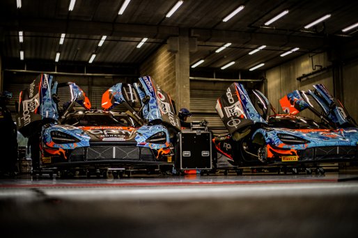 #188 - Garage 59 - McLaren 720S GT3 EVO, Pitlane, Test Session
 | © SRO - TWENTY-ONE CREATION | Jules Benichou