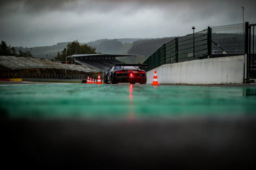 #21 - Comtoyou Racing - Audi R8 LMS GT3 EVO II, Pitlane, Test Session
 | © SRO - TWENTY-ONE CREATION | Jules Benichou