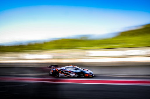 #159 - Garage 59 - McLaren 720S GT3 EVO, Pitlane, Test Session
 | © SRO - TWENTY-ONE CREATION | Jules Benichou