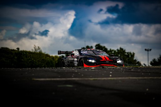#33 - Bullitt Racing - Jeff KINGSLEY - Jacob RIEGEL - Romain LEROUX - Aston Martin Vantage AMR GT3 - SILVER, FGTWC, Race
 | © SRO - TWENTY-ONE CREATION | Jules Benichou