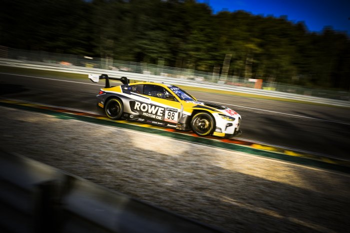ROWE Racing leads at six-hour mark with new BMW M4 GT3